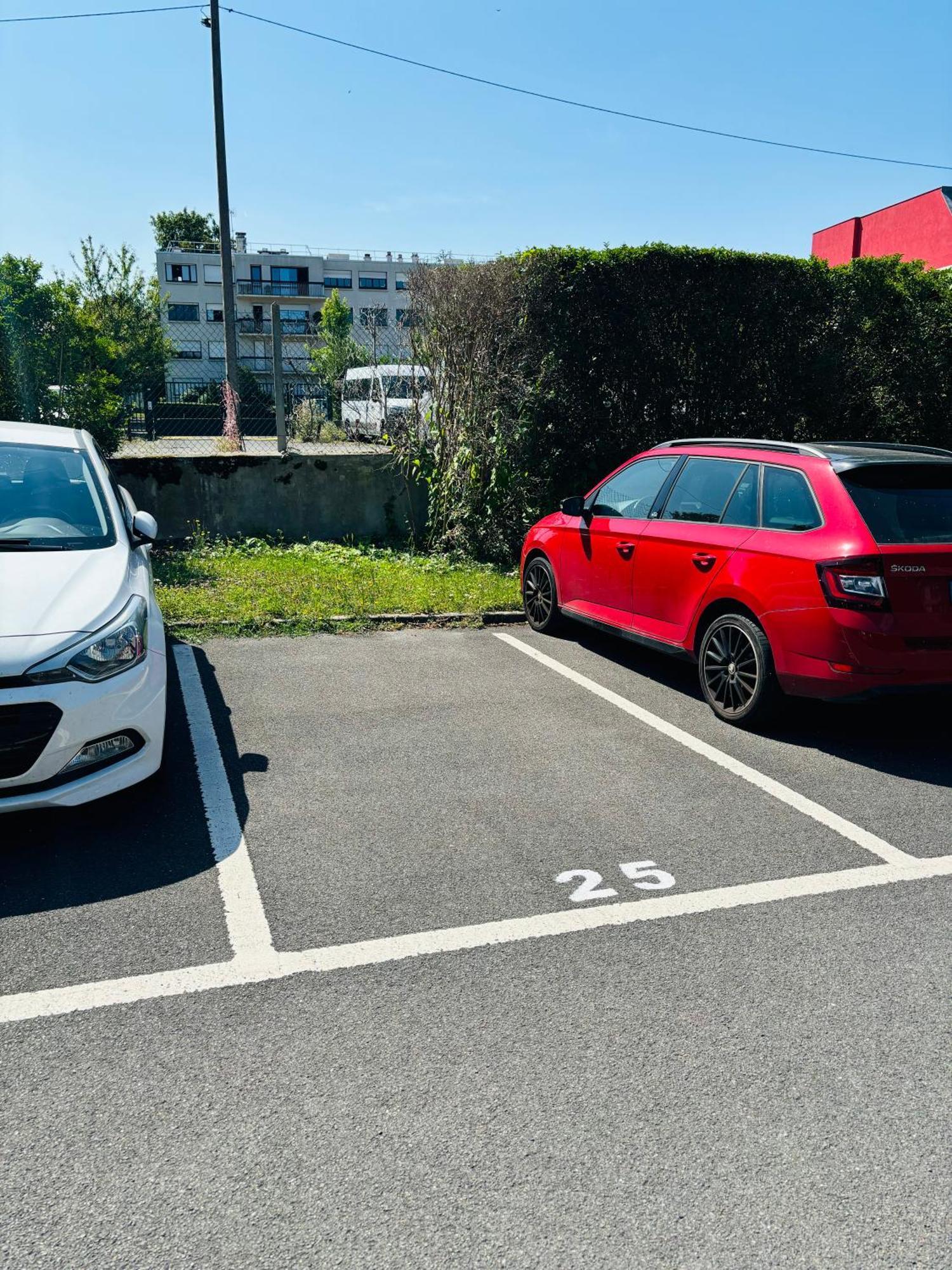 Le Chateaubriand - Calme, Balcon Et Parking Châtenay Eksteriør billede